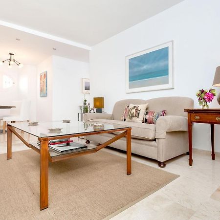Genteel Home Maestranza Sevilla Bagian luar foto